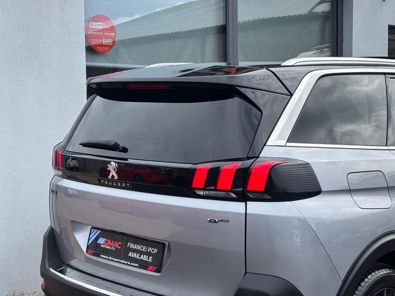 2019 PEUGEOT 2.0 BlueHDi GT SUV 5dr Diesel EAT Auto 6Spd Euro 6 (s/s) (180 ps) - vehicle photo 10 for sale on PureCar