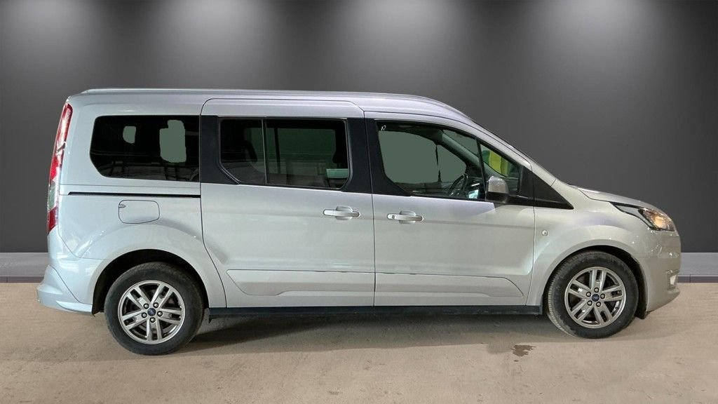 2020 Ford Grand Tourneo Connect — image 5