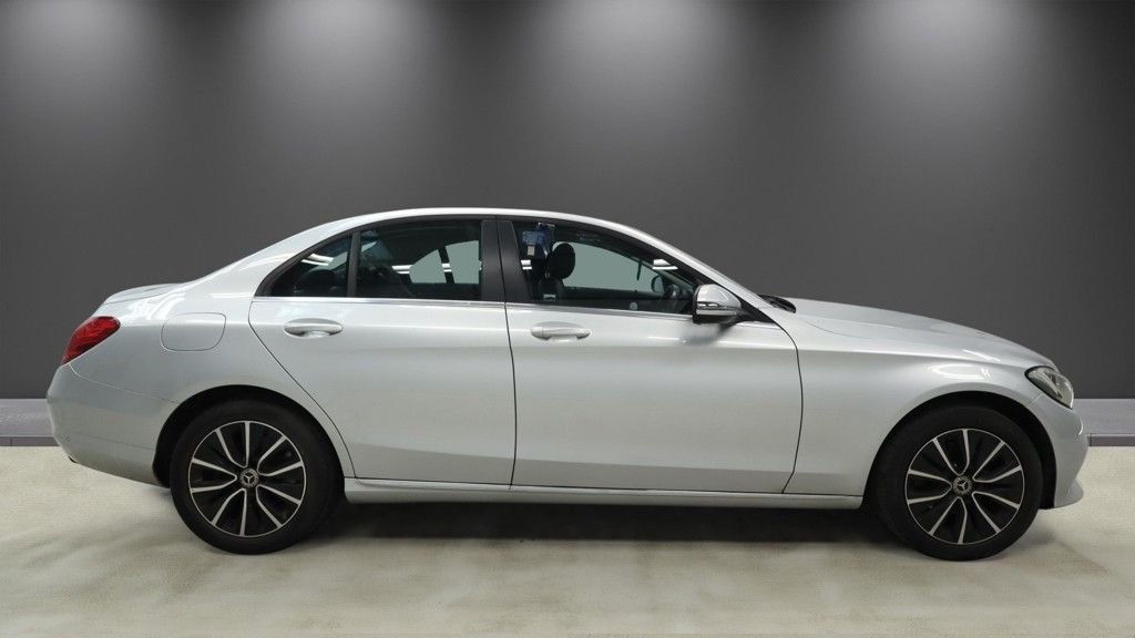 2020 Mercedes-Benz C-Class — image 5