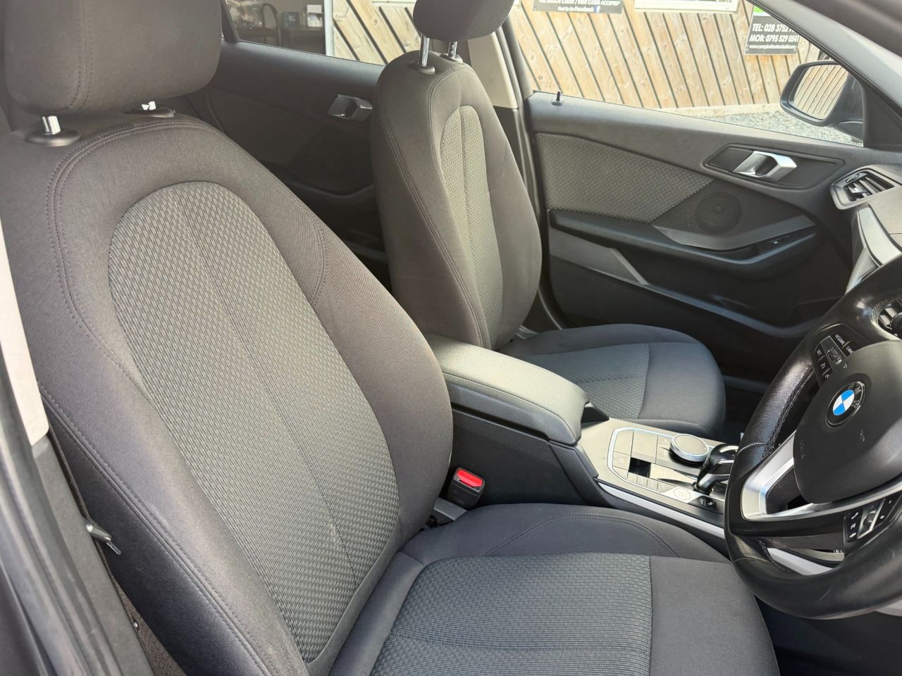 2019 BMW 1 SERIES 1.5 116d SE Hatchback 5dr Diesel DCT Euro 6 (s/s) (116 ps) - vehicle photo 8 for sale on PureCar