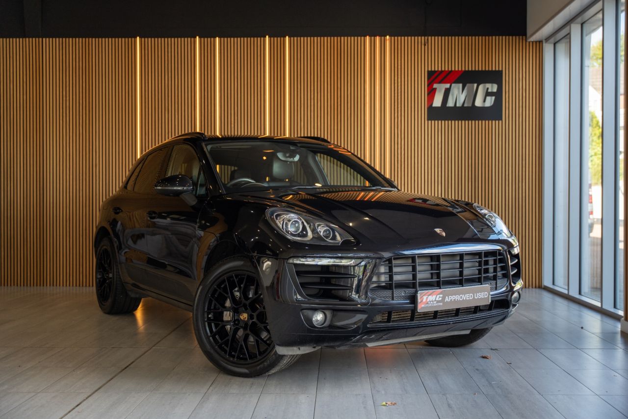 2014 Porsche Macan