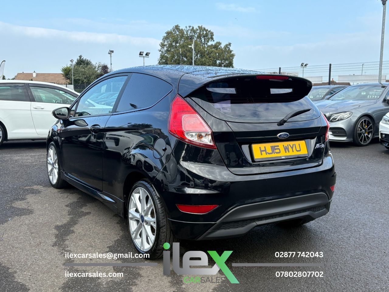 2015 FORD FIESTA VAN 1.6 TDCi Sport Panel Van 3dr Diesel Manual (94 bhp) 94BHP | Manual | Sport - vehicle photo 6 for sale on PureCar
