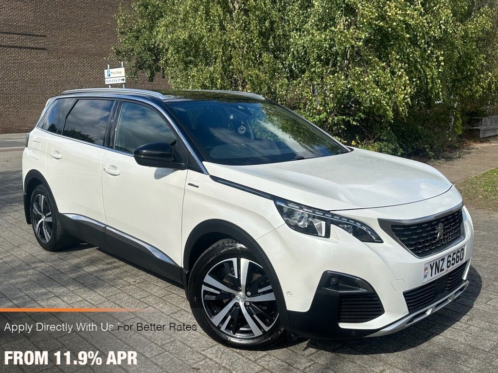 White 2019 Peugeot 5008 Estate Front-wheel drive Automatic