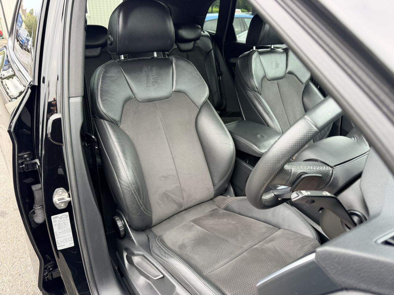 2019 AUDI Q5 S Line - vehicle photo 10 for sale on PureCar