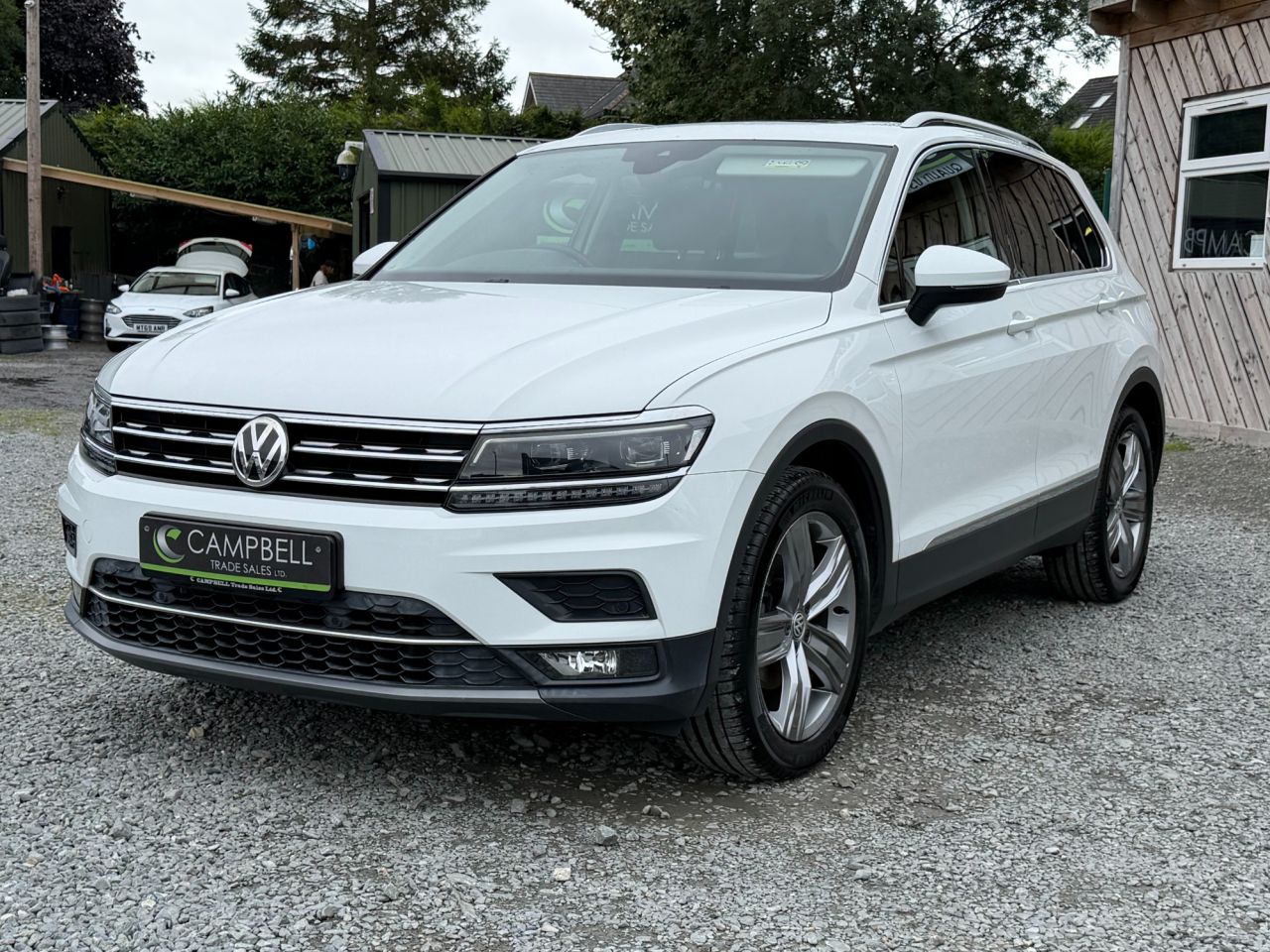 2018 VOLKSWAGEN TIGUAN 2.0 TDI SEL SUV 5dr Diesel DSG Euro 6 (s/s) (150 ps) - vehicle photo 3 for sale on PureCar
