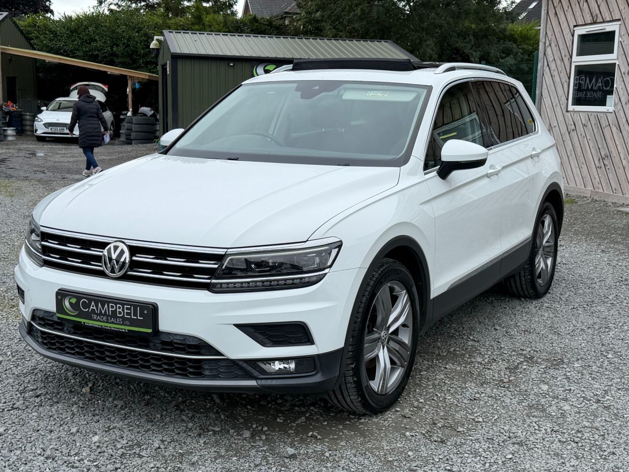 2018 VOLKSWAGEN TIGUAN 2.0 TDI SEL SUV 5dr Diesel DSG Euro 6 (s/s) (150 ps) - vehicle photo 5 for sale on PureCar