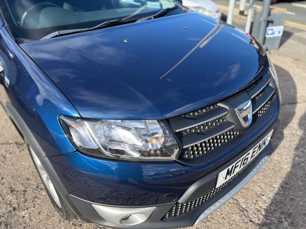 2016 Dacia Sandero Stepway — image 4