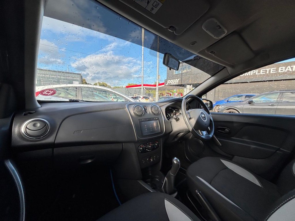 2016 Dacia Sandero Stepway — image 31