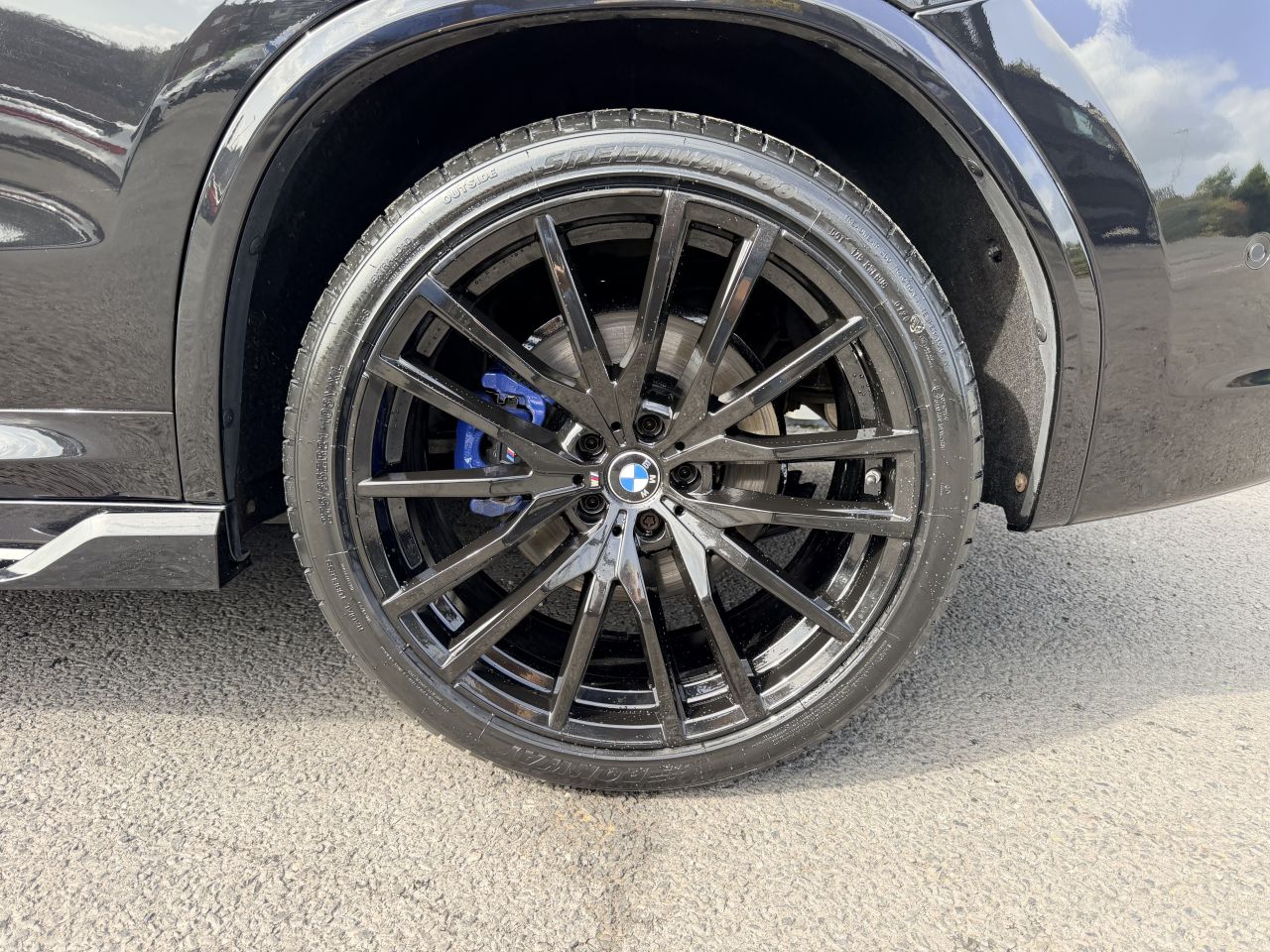 2020 BMW X3 2020 BMW X3 2.0d M Sport Auto xDrive 190 Bhp Automatic Great Finance packages available Only 91000 Miles Sapphire Black with black leather interior New 21" Alloy wheels are optional extra M Performance brakes X3M M Performance kit Quad exhausts Rear privacy glass Parking sensors Reverse camera Virtual dash Harman Kardon premium sound system Wireless phone charger Angel eye headlights Xenon headlights Led taillights Led front fog lights Full black leather interior Heated seats Satellite navigation system Air conditioning Multi function steering wheel Cruise control Excellent condition throughout Instant in-house finance, Drive away today All Finance packages can be adjusted to best suit your budget Low deposit options available Credit and debit cards accepted £20950 07752058273 07763705142 02830263093 - vehicle photo 7 for sale on PureCar