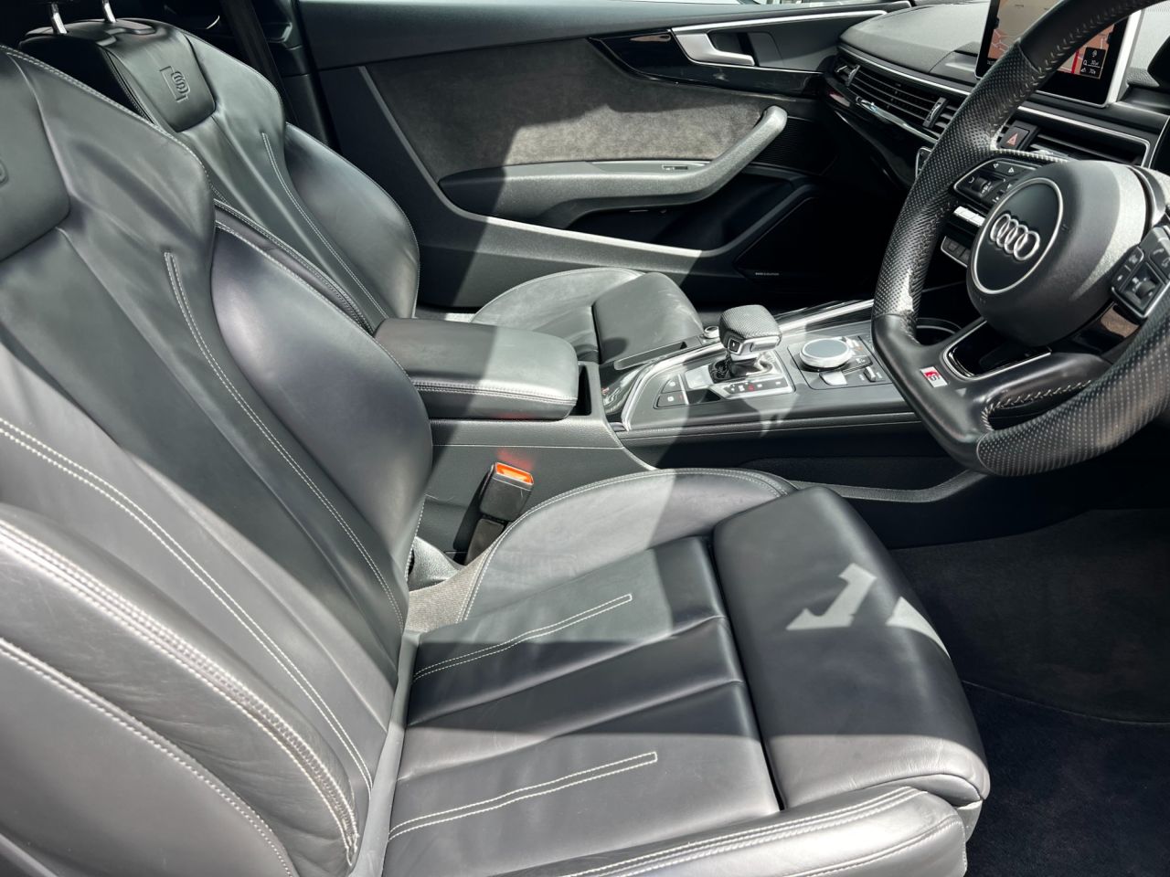 2020 AUDI A5 2.0 TDI 40 Black Edition Coupe 2dr Diesel S Tronic Euro 6 (s/s) (190 ps) - vehicle photo 5 for sale on PureCar