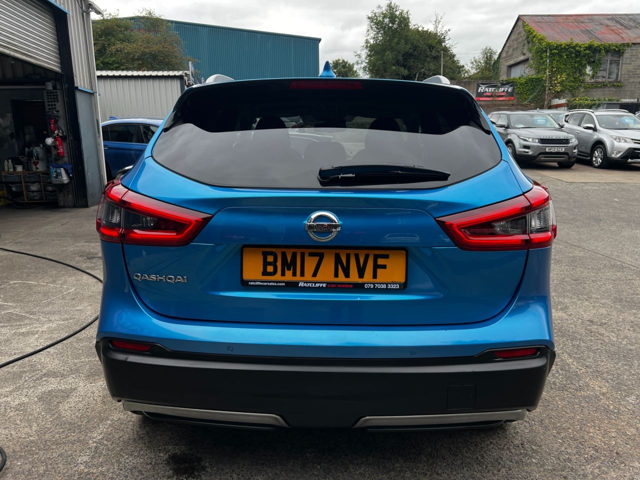 2017 NISSAN QASHQAI 1.2 DIG-T N-Connecta SUV 5dr Petrol Manual Euro 6 (s/s) (115 ps) - vehicle photo 14 for sale on PureCar