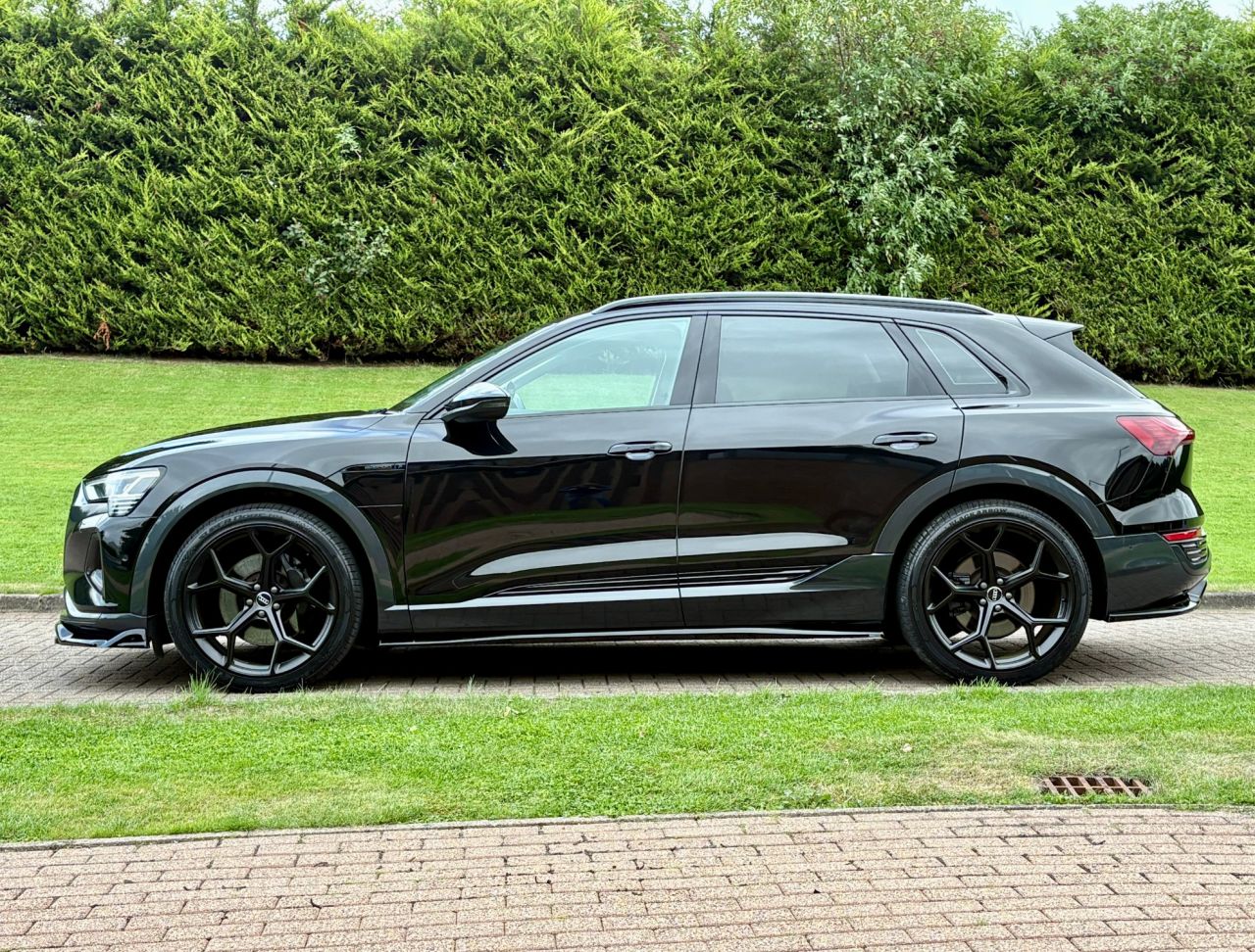 2023 AUDI Q8 E-TRON 50 Sport SUV 5dr Electric Auto quattro 95kWh (11kW Charger) (340 ps) - vehicle photo 10 for sale on PureCar