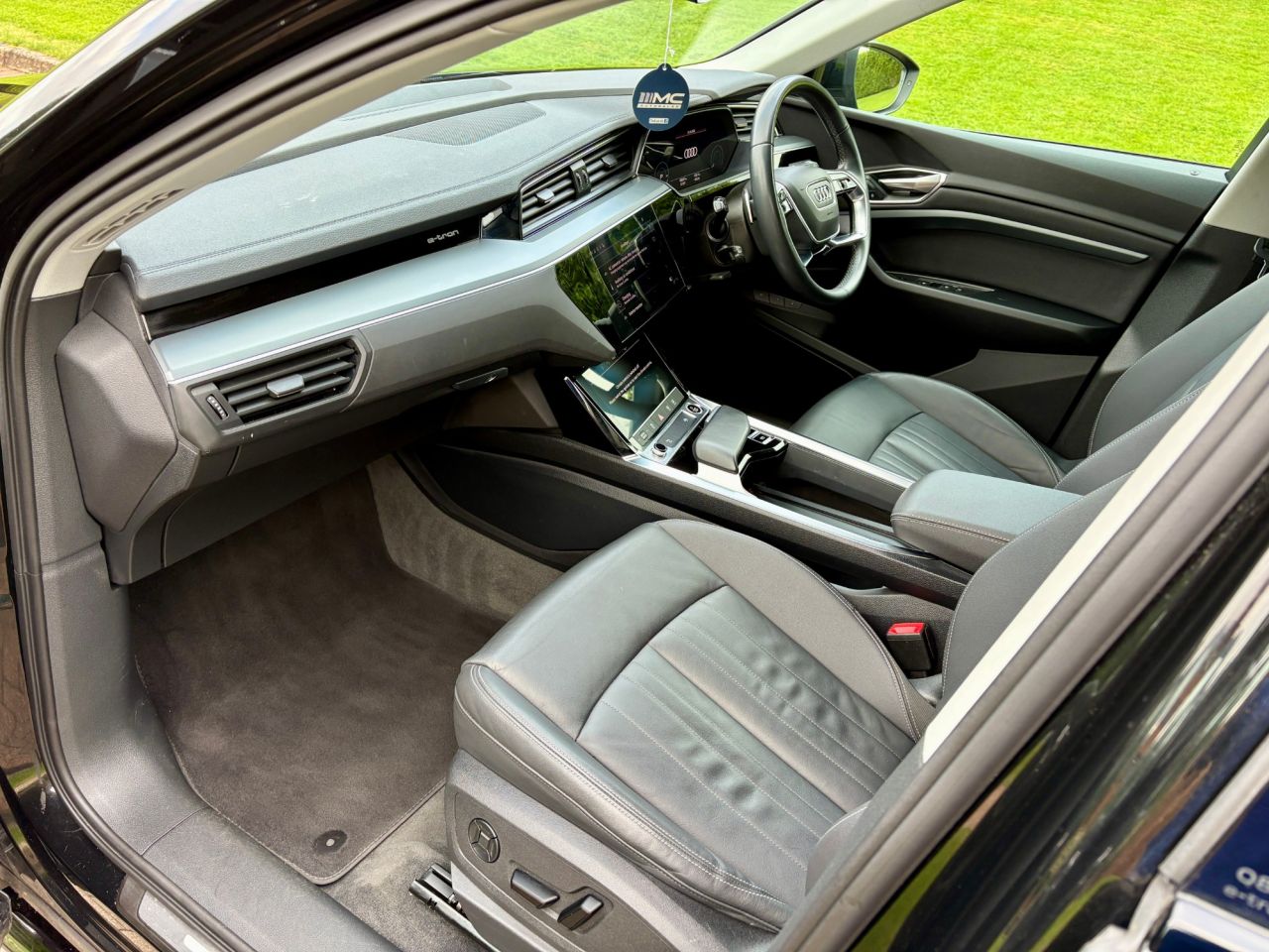 2023 AUDI Q8 E-TRON 50 Sport SUV 5dr Electric Auto quattro 95kWh (11kW Charger) (340 ps) - vehicle photo 13 for sale on PureCar
