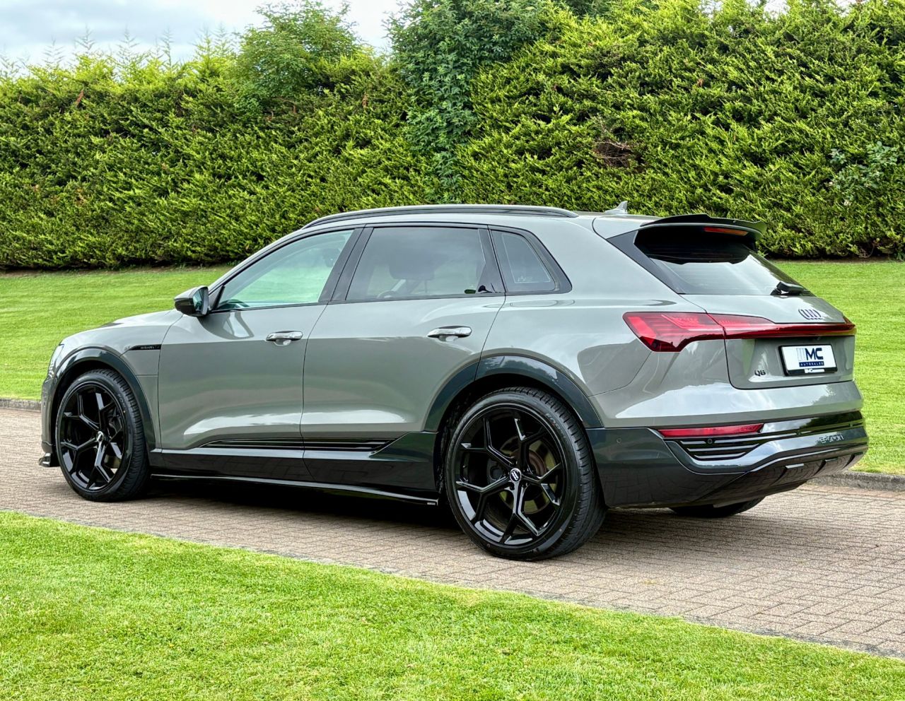 2023 AUDI Q8 E-TRON 50 Sport SUV 5dr Electric Auto quattro 95kWh (11kW Charger) (340 ps) - vehicle photo 6 for sale on PureCar