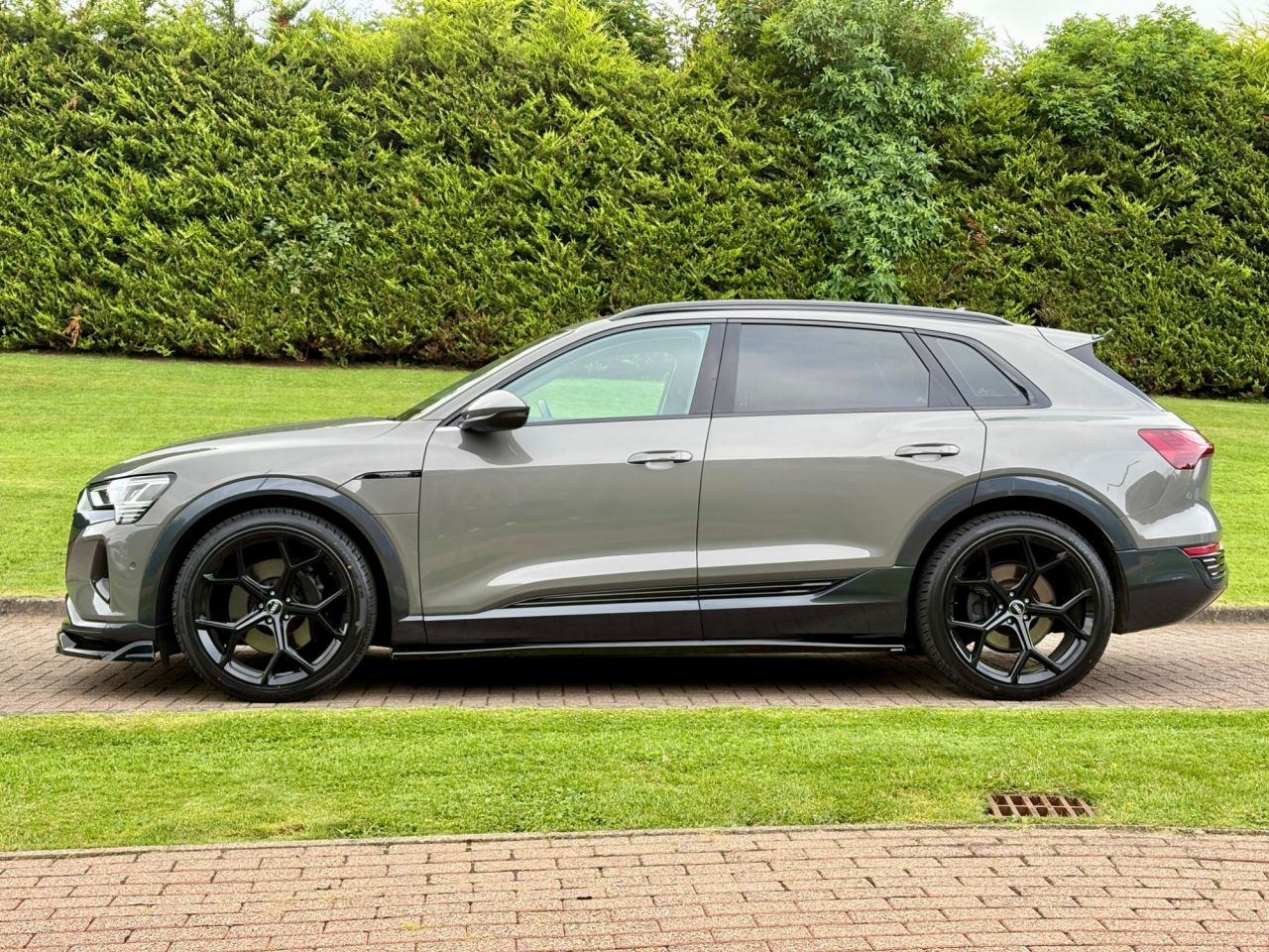2023 AUDI Q8 E-TRON 50 Sport SUV 5dr Electric Auto quattro 95kWh (11kW Charger) (340 ps) - vehicle photo 8 for sale on PureCar