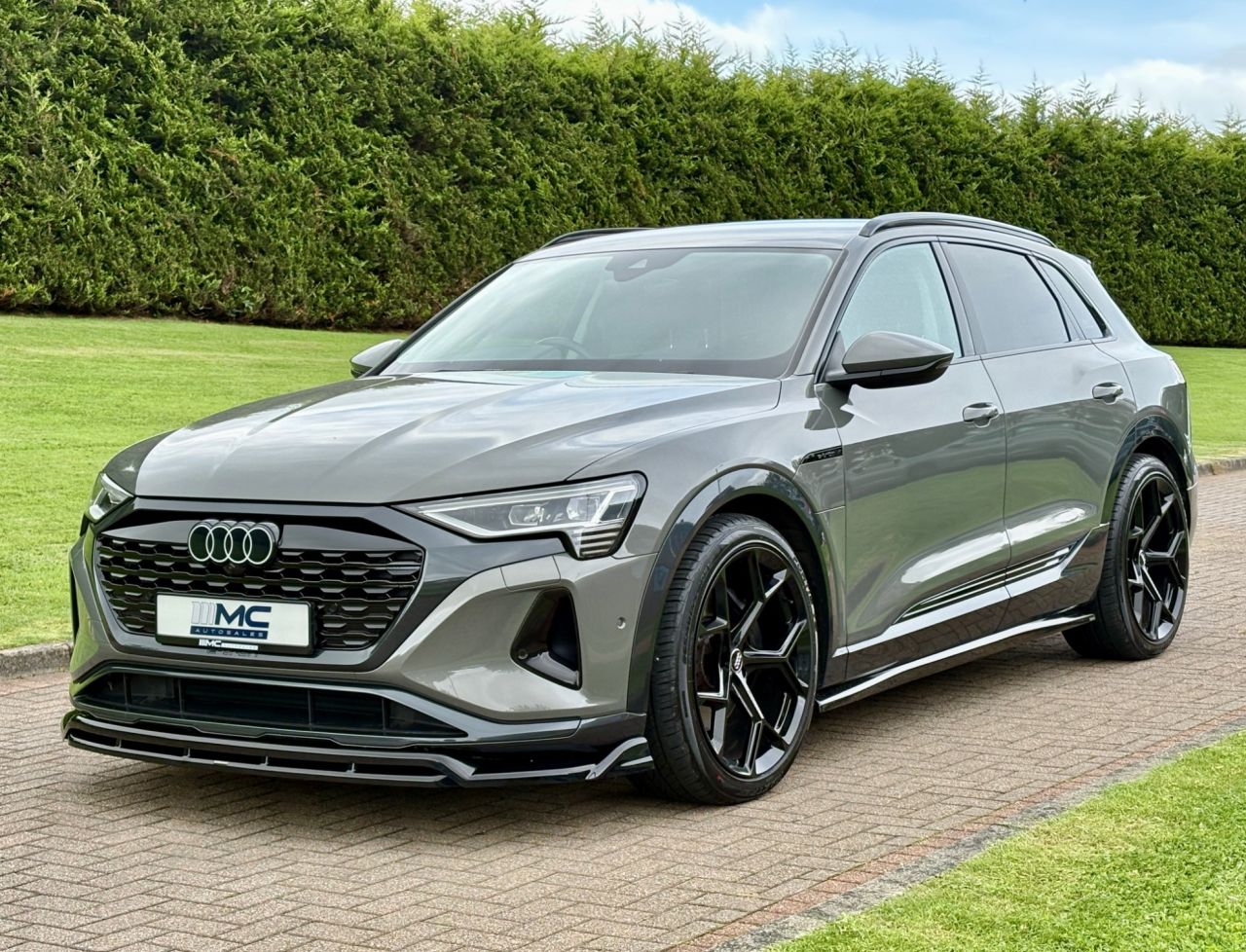 2023 AUDI Q8 E-TRON 50 Sport SUV 5dr Electric Auto quattro 95kWh (11kW Charger) (340 ps) - vehicle photo 2 for sale on PureCar