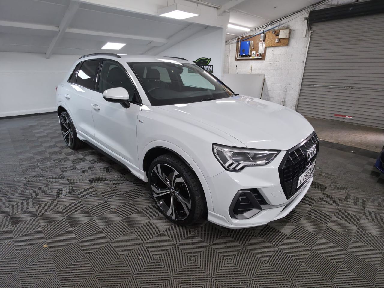 2020 AUDI Q3 2.0 TDI 35 S line SUV 5dr Diesel S Tronic Euro 6 (s/s) (150 ps) Spacious Bo - vehicle photo 8 for sale on PureCar
