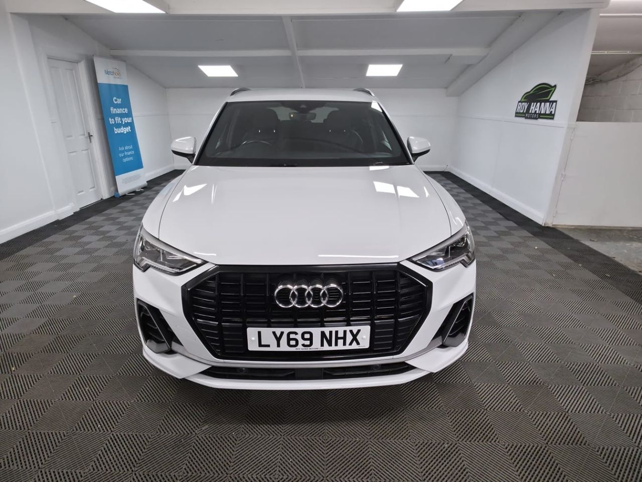2020 AUDI Q3 2.0 TDI 35 S line SUV 5dr Diesel S Tronic Euro 6 (s/s) (150 ps) Spacious Bo - vehicle photo 9 for sale on PureCar