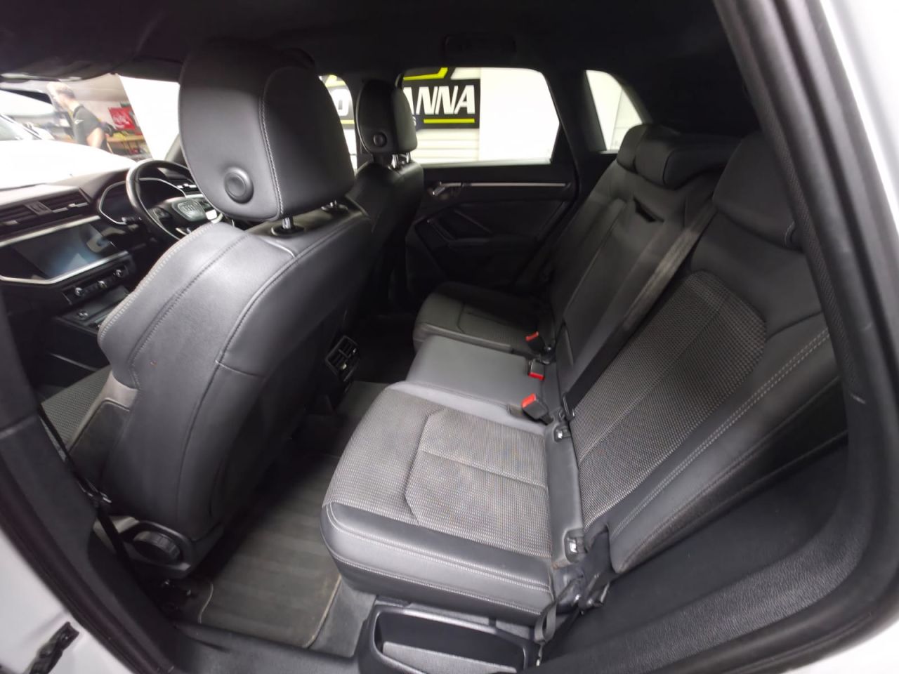 2020 AUDI Q3 2.0 TDI 35 S line SUV 5dr Diesel S Tronic Euro 6 (s/s) (150 ps) Spacious Bo - vehicle photo 14 for sale on PureCar