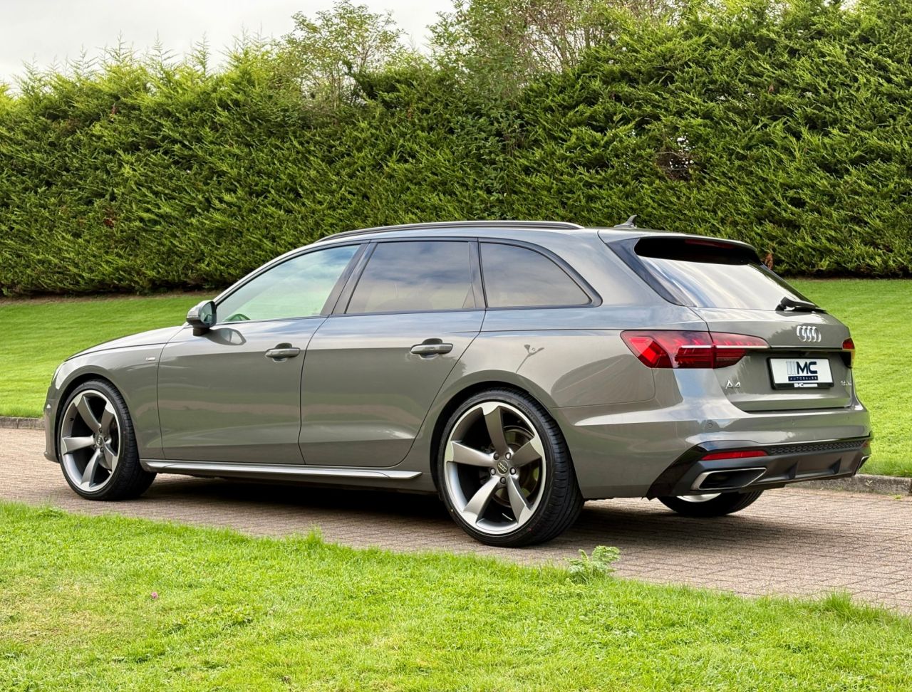 2023 AUDI A4 AVANT S Line - vehicle photo 6 for sale on PureCar