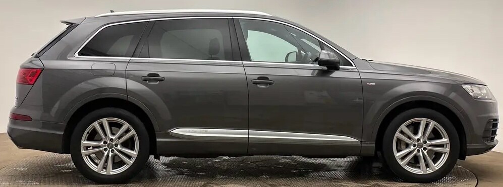 2019 AUDI Q7 S Line - vehicle photo 4 for sale on PureCar