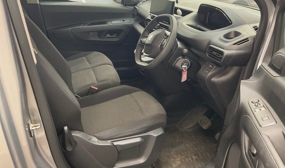 2024 PEUGEOT PARTNER 1.5 BlueHDi 1000 Asphalt Standard Panel Van 5dr Diesel EAT8 SWB Euro 6 (s/s - vehicle photo 6 for sale on PureCar