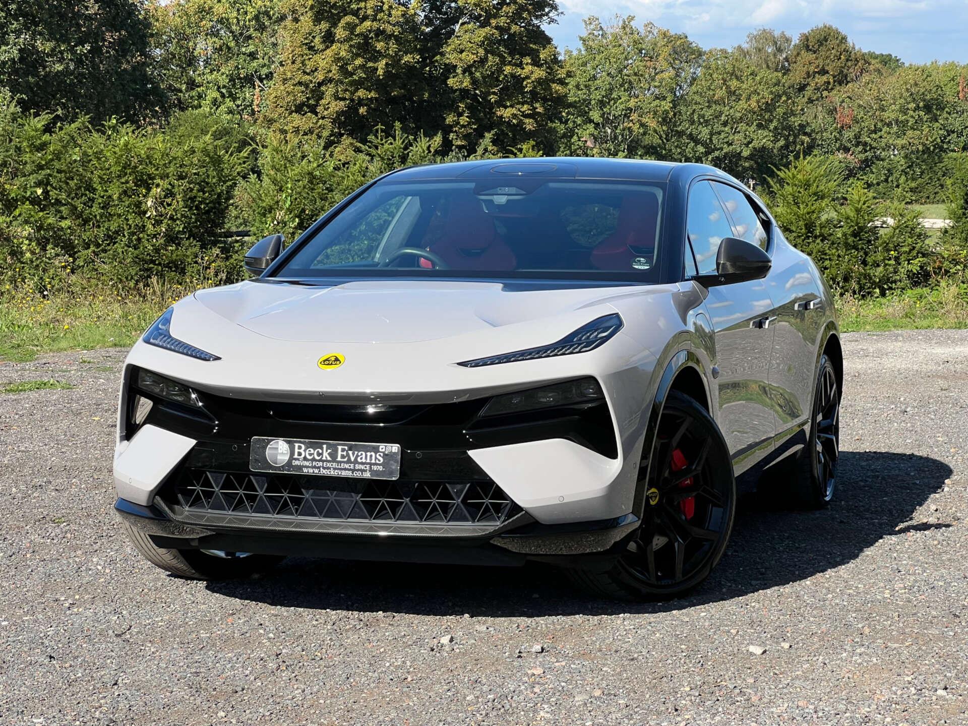 Lotus Eletre 2024