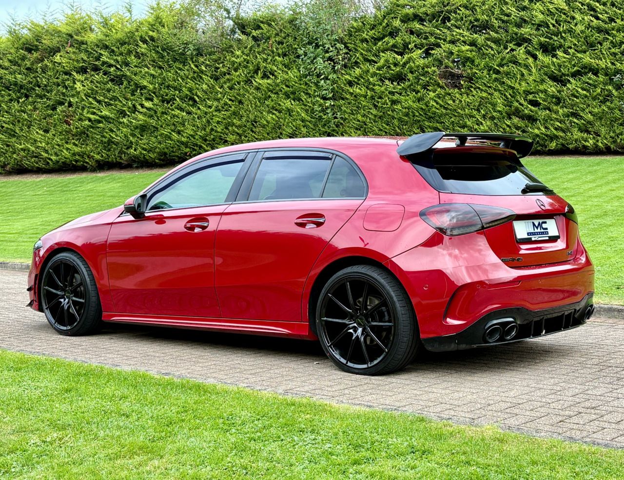 2020 MERCEDES A CLASS 1.5 A180d AMG Line (Premium 2) Hatchback 5dr Diesel 7G-DCT Euro 6 (s/s) (11 - vehicle photo 6 for sale on PureCar