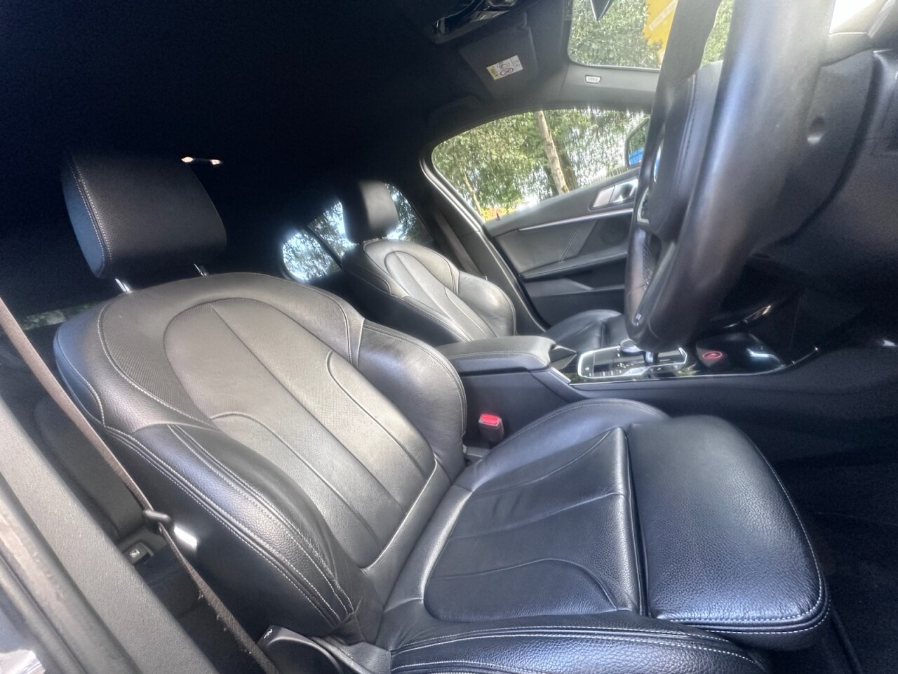 2020 BMW 1 SERIES 1.5 118i M Sport Hatchback 5dr Petrol DCT Euro 6 (s/s) (140 ps) - vehicle photo 2 for sale on PureCar