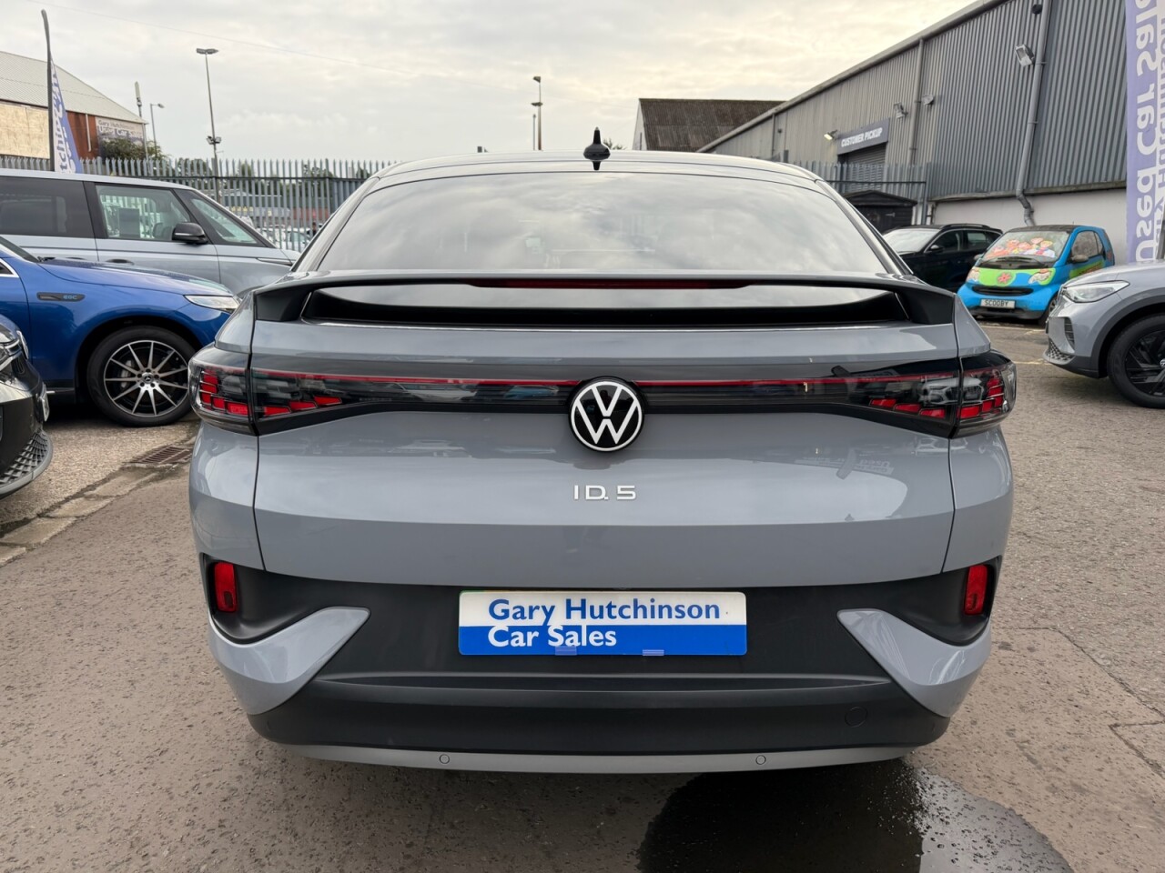 2023 VOLKSWAGEN ID.5 Pro 77kWh Style SUV 5dr Electric Auto (174 ps) ONLY 64659 GENUINE MILES - vehicle photo 6 for sale on PureCar