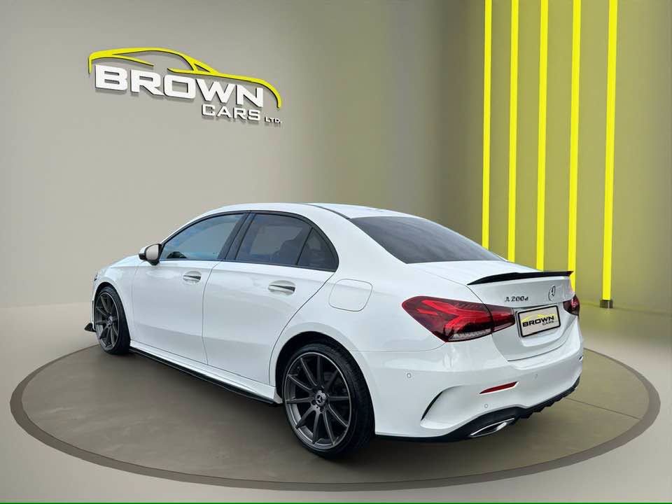 2020 MERCEDES A CLASS 2.0 A200d AMG Line (Premium 2) Saloon 4dr Diesel 8G-DCT Euro 6 (s/s) (150 p - vehicle photo 6 for sale on PureCar