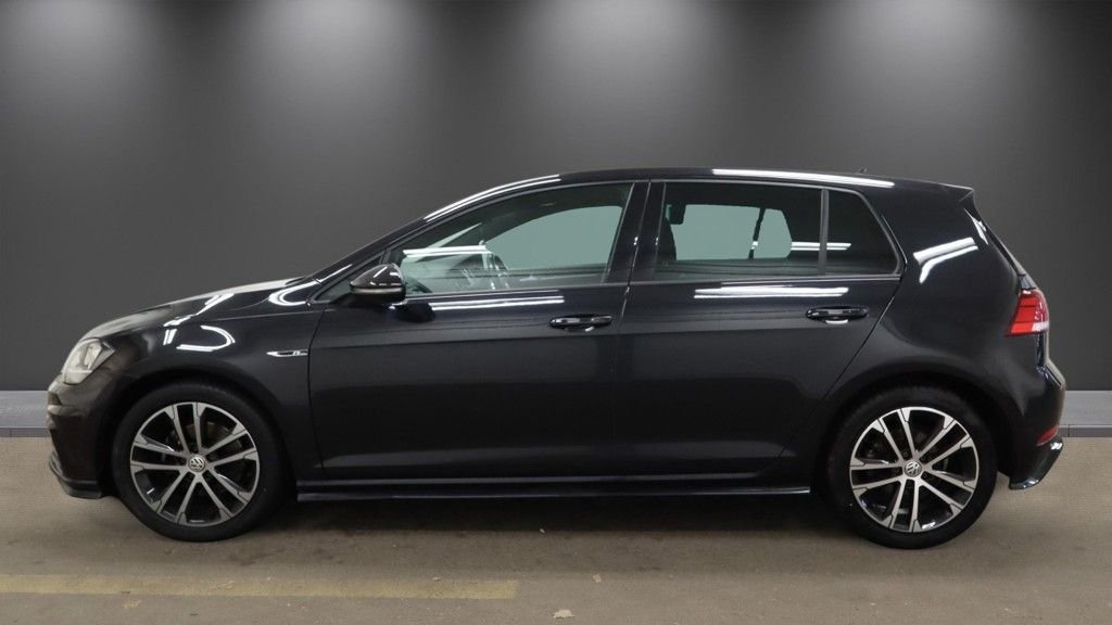 2018 Volkswagen Golf — image 6