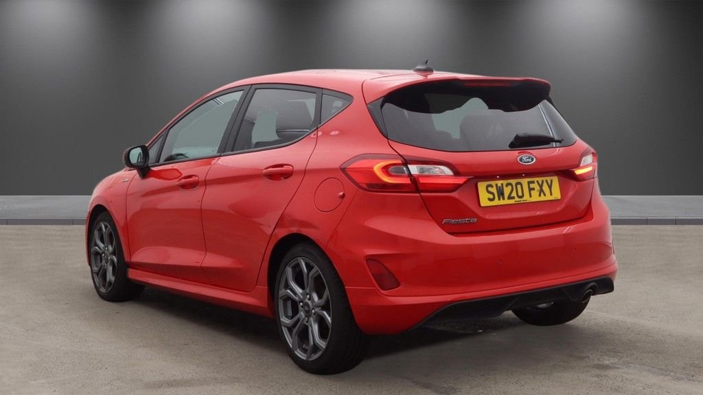 2020 Ford Fiesta — image 2