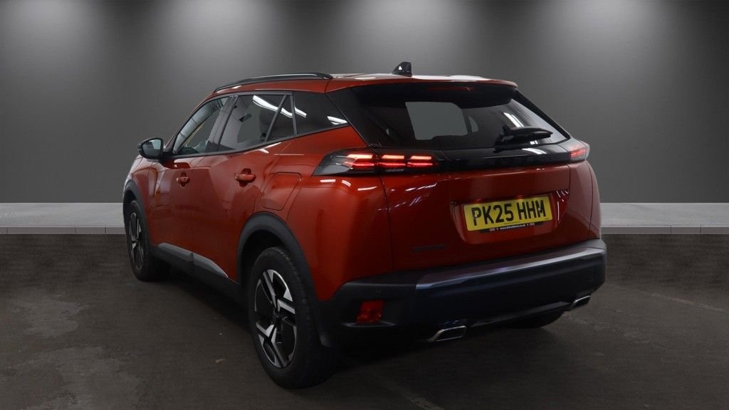 2025 Peugeot 2008 — image 3