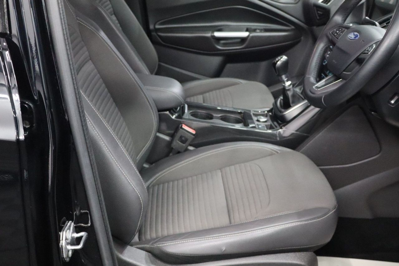 2019 FORD KUGA 1.5 TDCi EcoBlue Titanium Edition SUV 5dr Diesel Manual Euro 6 (s/s) (120 p - vehicle photo 23 for sale on PureCar