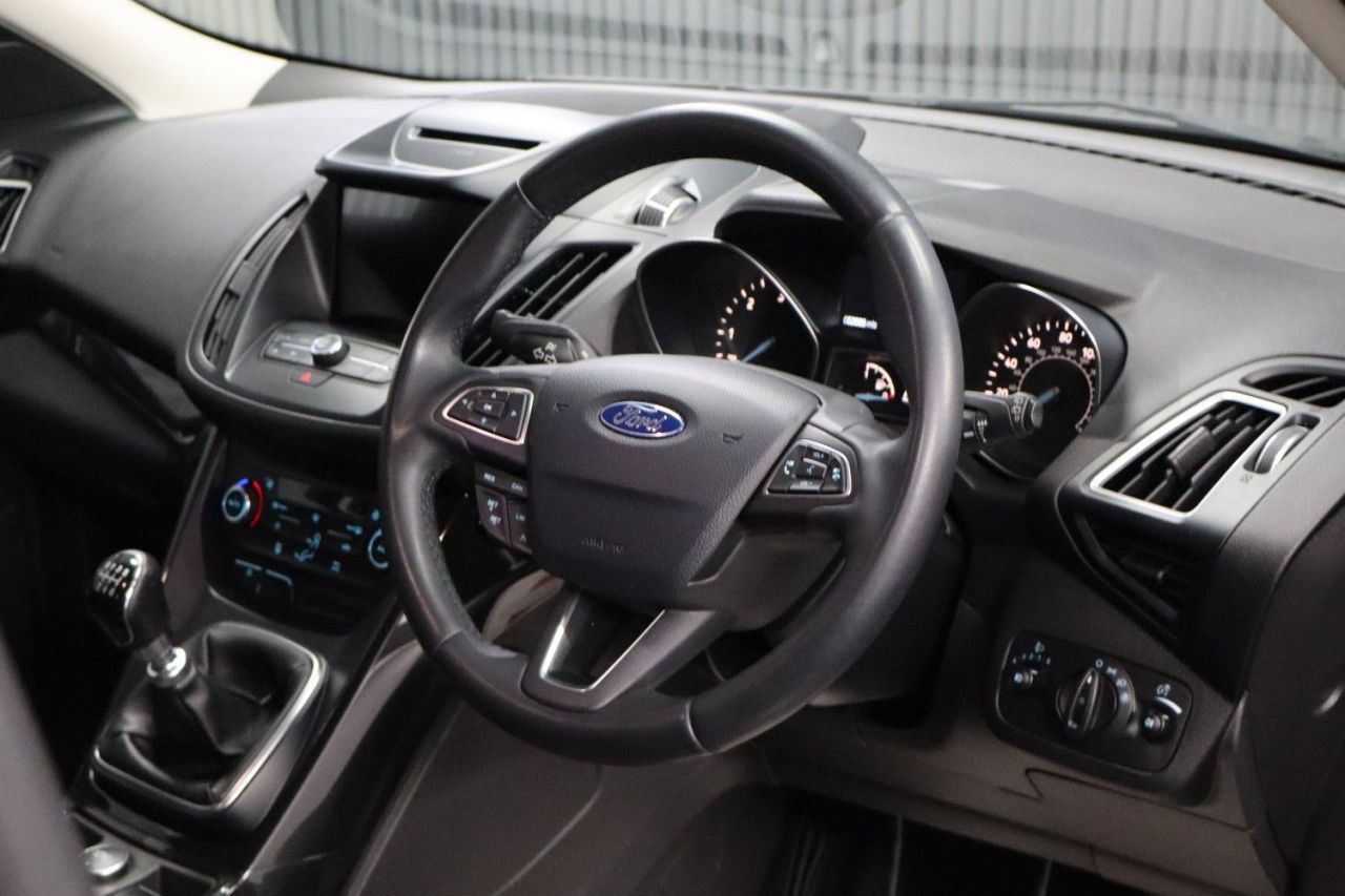 2019 FORD KUGA 1.5 TDCi EcoBlue Titanium Edition SUV 5dr Diesel Manual Euro 6 (s/s) (120 p - vehicle photo 24 for sale on PureCar