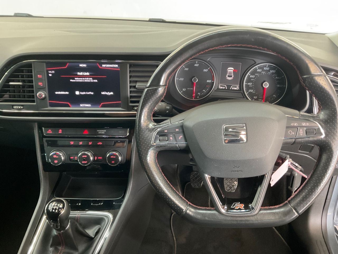 2017 SEAT LEON 2.0 TDI FR Technology Hatchback 5dr Diesel Manual Euro 6 (s/s) (184 ps) - vehicle photo 16 for sale on PureCar