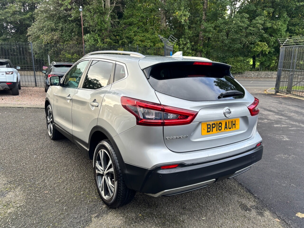 2018 NISSAN QASHQAI 1.5 dCi N-Connecta SUV 5dr Diesel Manual Euro 6 (s/s) (110 ps) - vehicle photo 5 for sale on PureCar