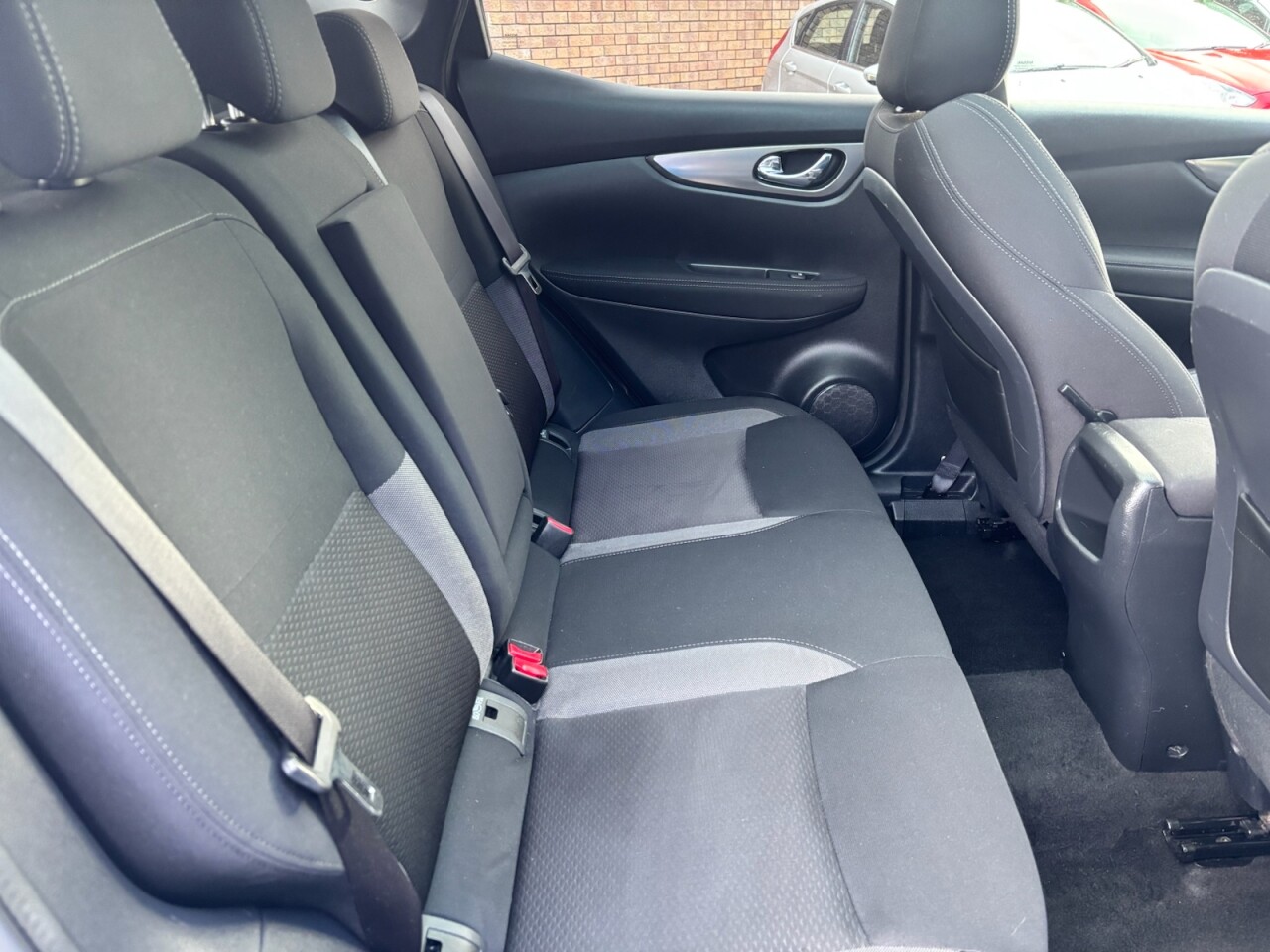 2018 NISSAN QASHQAI 1.5 dCi N-Connecta SUV 5dr Diesel Manual Euro 6 (s/s) (110 ps) - vehicle photo 10 for sale on PureCar