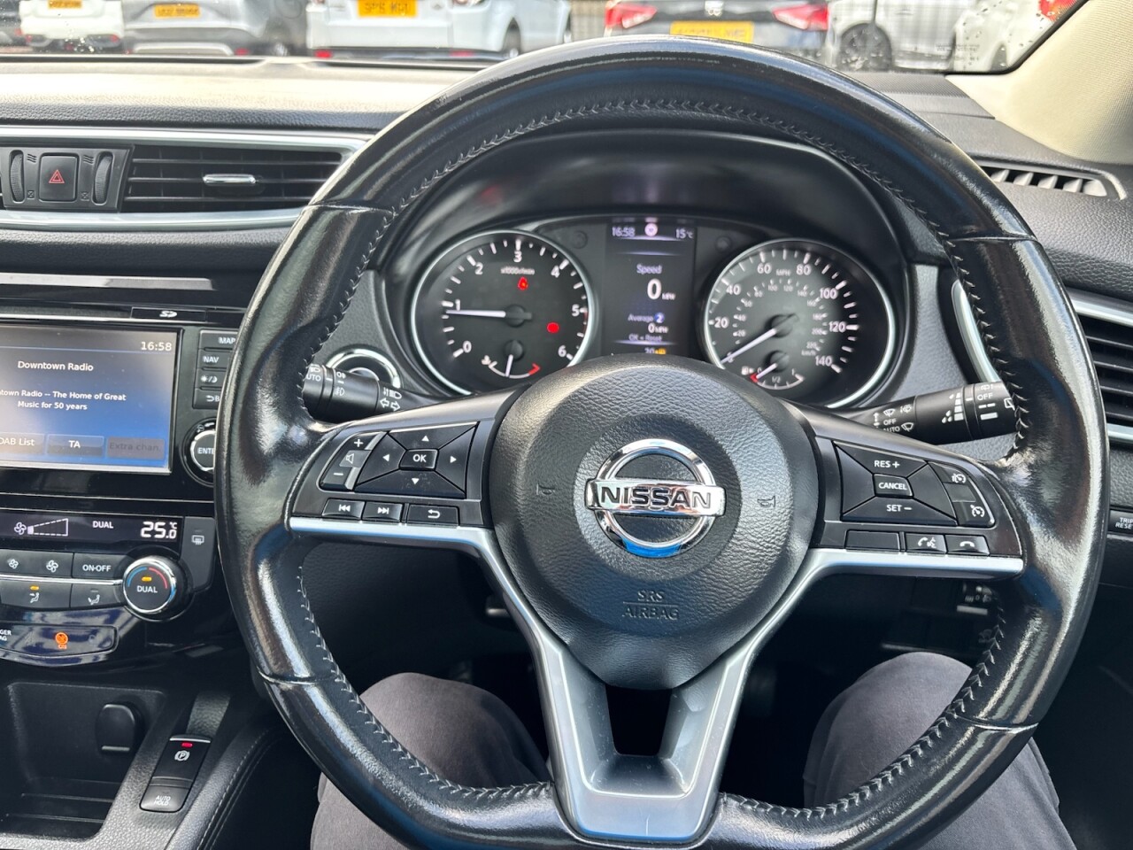 2018 NISSAN QASHQAI 1.5 dCi N-Connecta SUV 5dr Diesel Manual Euro 6 (s/s) (110 ps) - vehicle photo 18 for sale on PureCar