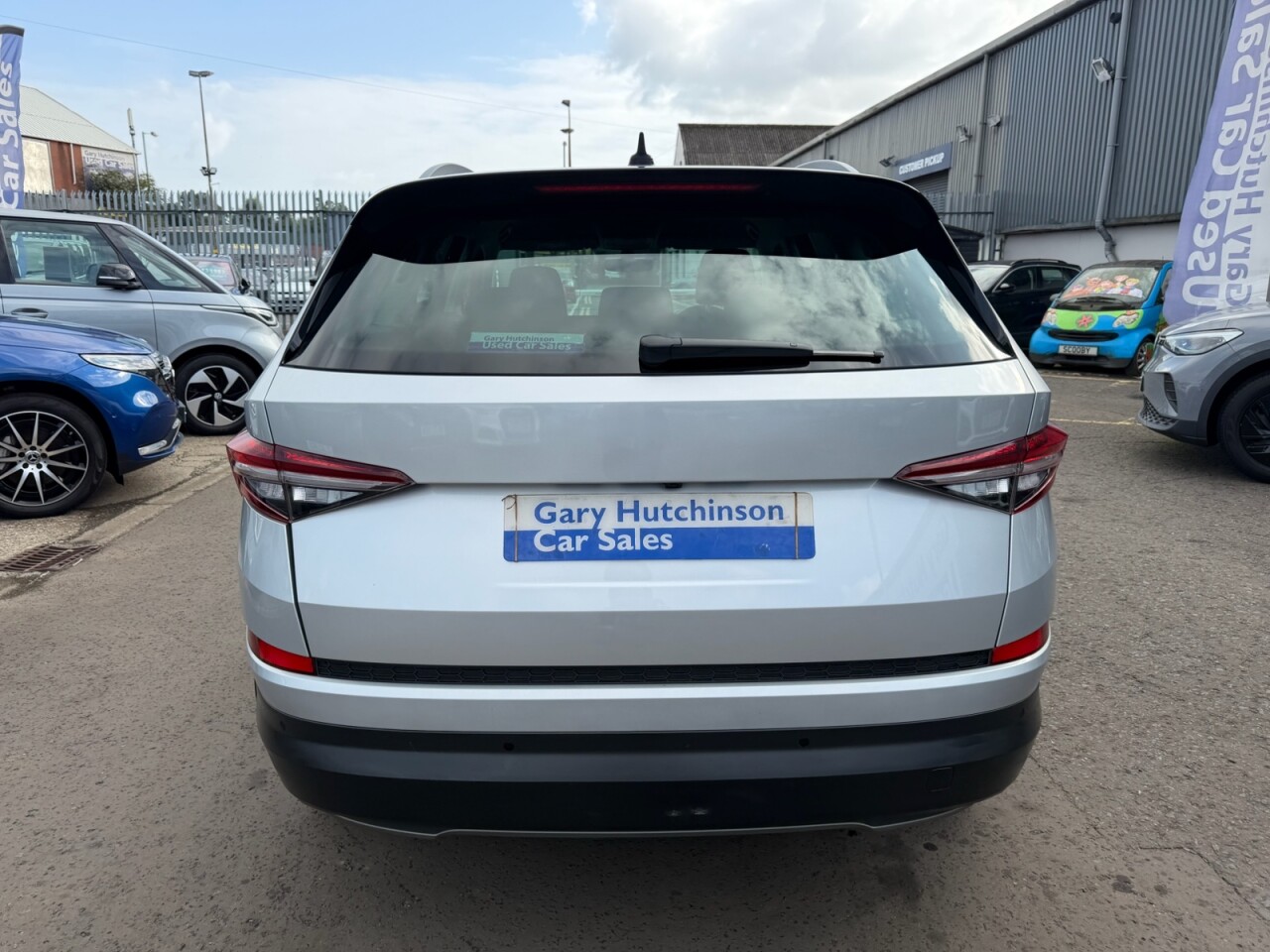 2023 SKODA KODIAQ 2.0 TDI SE Drive SUV 5dr Diesel DSG 4WD Euro 6 (s/s) (7 Seat) (150 ps) NI V - vehicle photo 6 for sale on PureCar