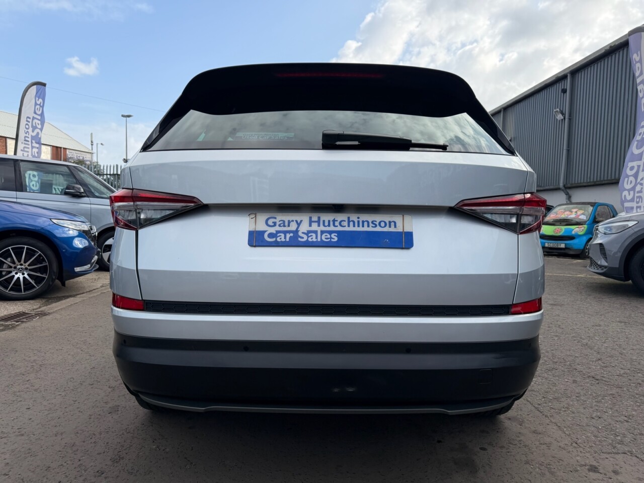 2023 SKODA KODIAQ 2.0 TDI SE Drive SUV 5dr Diesel DSG 4WD Euro 6 (s/s) (7 Seat) (150 ps) NI V - vehicle photo 37 for sale on PureCar