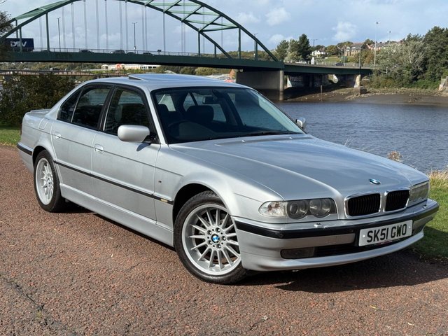 2001 BMW 7 Series