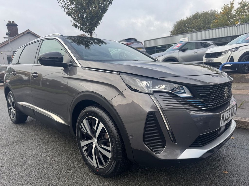 2023 Peugeot 5008