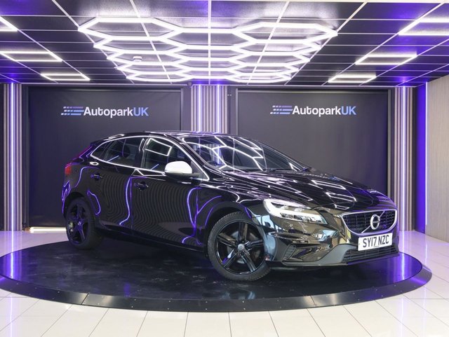 2017 Volvo V40