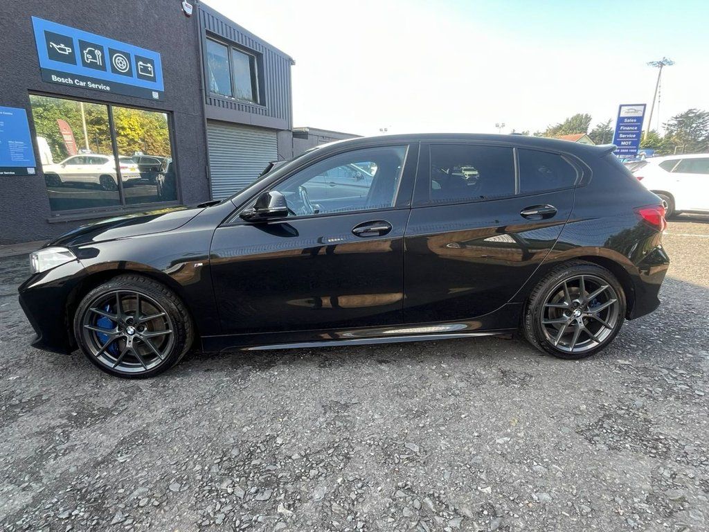 2020 BMW 1 SERIES 2.0 120d M Sport Hatchback 5dr Diesel Auto xDrive Euro 6 (s/s) (190 ps) - vehicle photo 5 for sale on PureCar