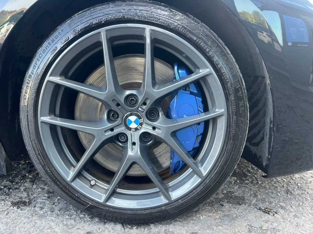 2020 BMW 1 SERIES 2.0 120d M Sport Hatchback 5dr Diesel Auto xDrive Euro 6 (s/s) (190 ps) - vehicle photo 7 for sale on PureCar
