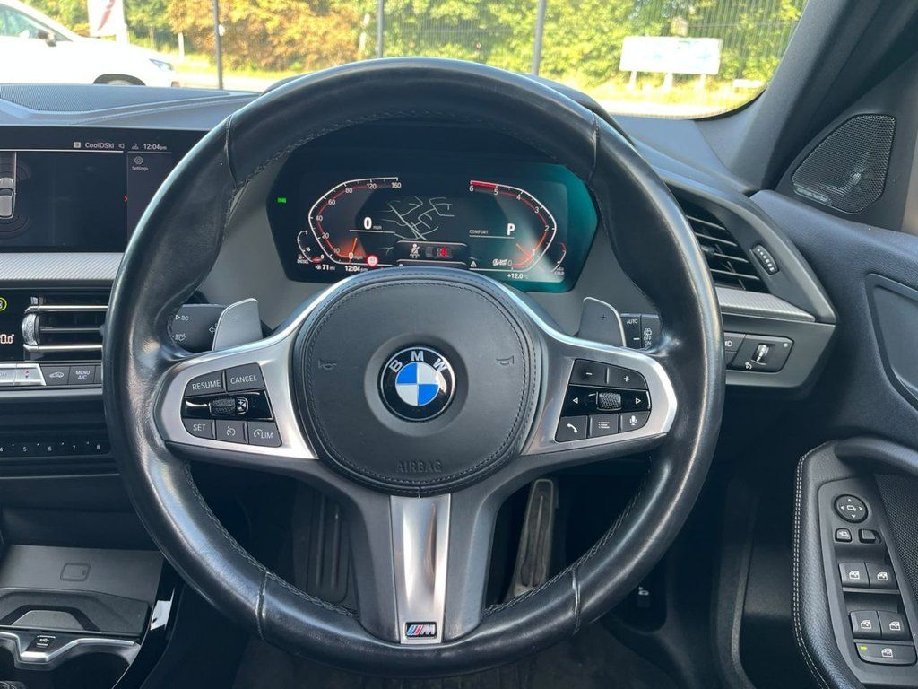 2020 BMW 1 SERIES 2.0 120d M Sport Hatchback 5dr Diesel Auto xDrive Euro 6 (s/s) (190 ps) - vehicle photo 13 for sale on PureCar