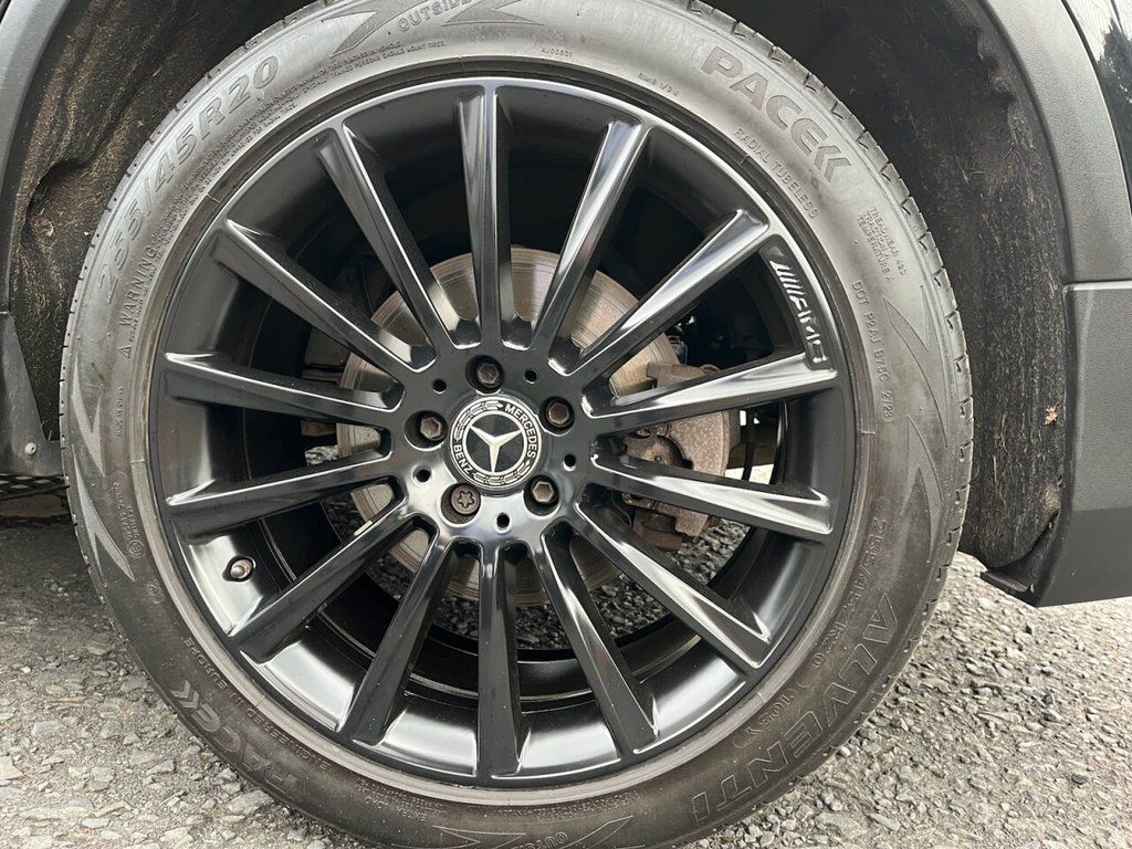 2018 MERCEDES GLC 2.1 GLC220d AMG Line SUV 5dr Diesel G-Tronic+ 4MATIC Euro 6 (s/s) (170 ps) - vehicle photo 10 for sale on PureCar