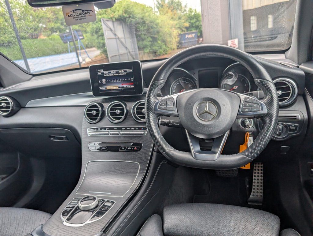 2018 MERCEDES GLC 2.1 GLC220d AMG Line SUV 5dr Diesel G-Tronic+ 4MATIC Euro 6 (s/s) (170 ps) - vehicle photo 14 for sale on PureCar